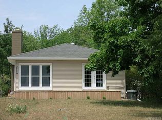 2300 E River Rd, Grand Island, NY 14072