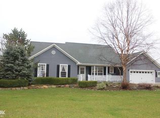 6386 Tripp Rd, China, MI 48054