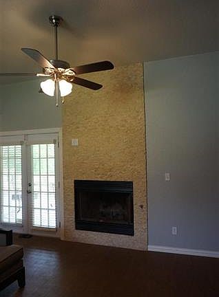 5th image of 12087 Rolling Oaks Dr