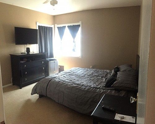3rd image of 15843 Meadowside St