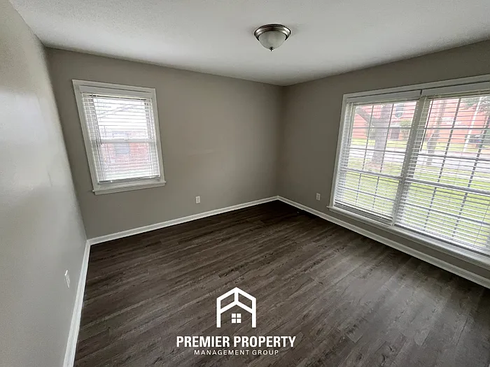 4977 Knight Arnold Rd — Photo 9