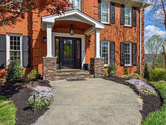 3rd image of 7721 Ann Ln