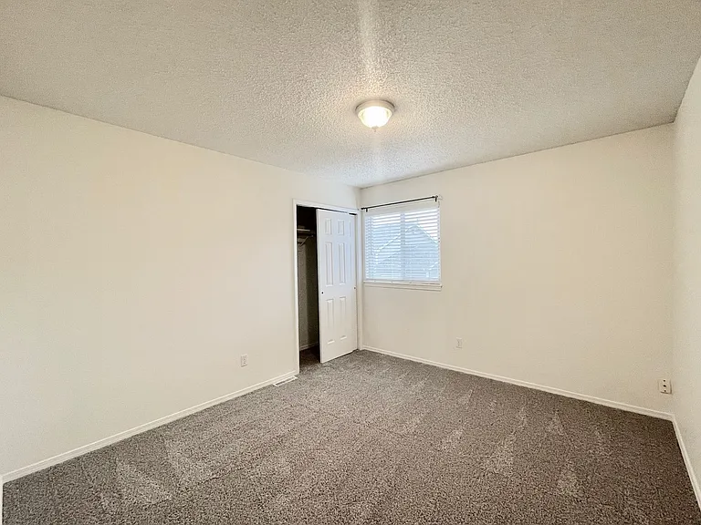 6675 Stonehedge Dr — Photo 29