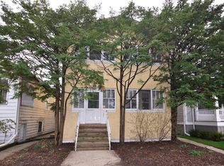 1204 Monroe St, Evanston, IL 60202