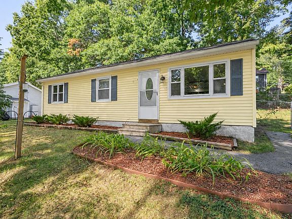 4th image of 43 New Searles Road