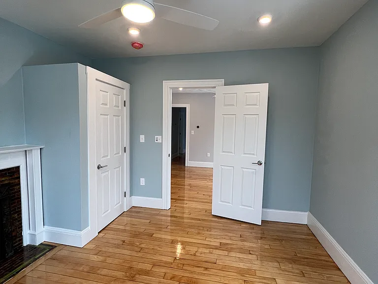 11 Burnham St #2 — Photo 21