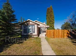 3604 17th Ave NW, Edmonton, AB T6L2N6