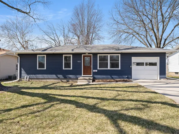 4122 66th St, Urbandale, IA 50322