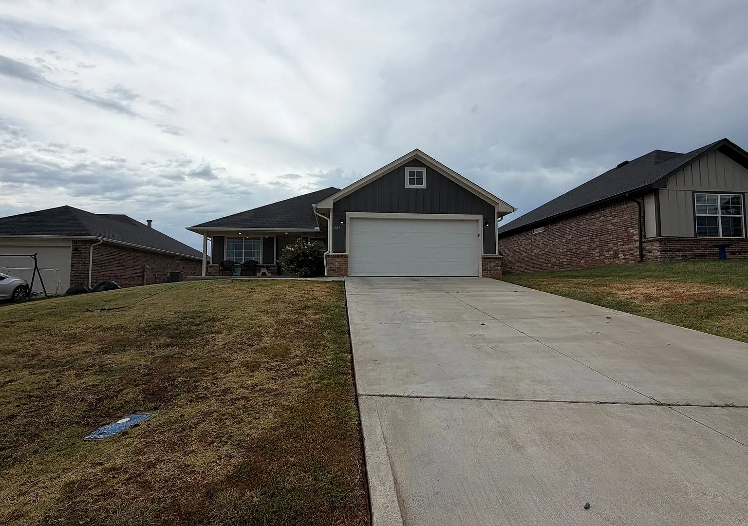 Spacious 4 Bedroom 2 Bathroom Home in Shawnee! — Photo 1