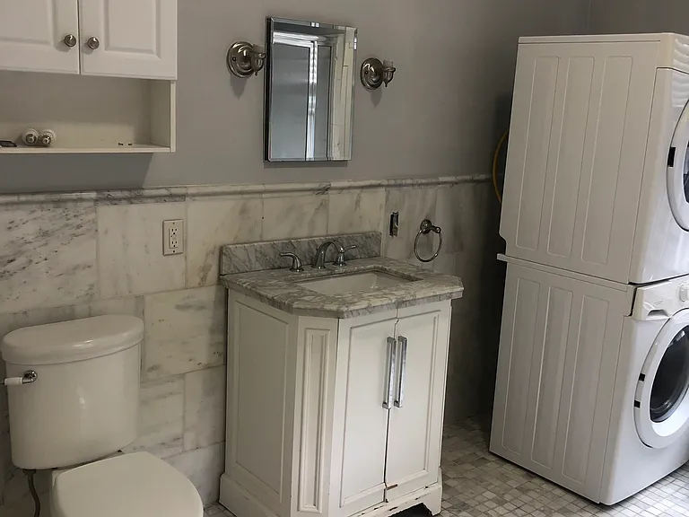 117 Sycamore St #1 — Photo 13