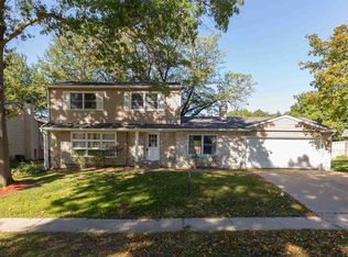 3511 56th Street Ct, Moline, IL 61265
