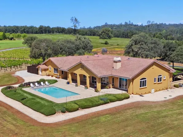 18687 Rosemary Ln, Grass Valley, CA 95949