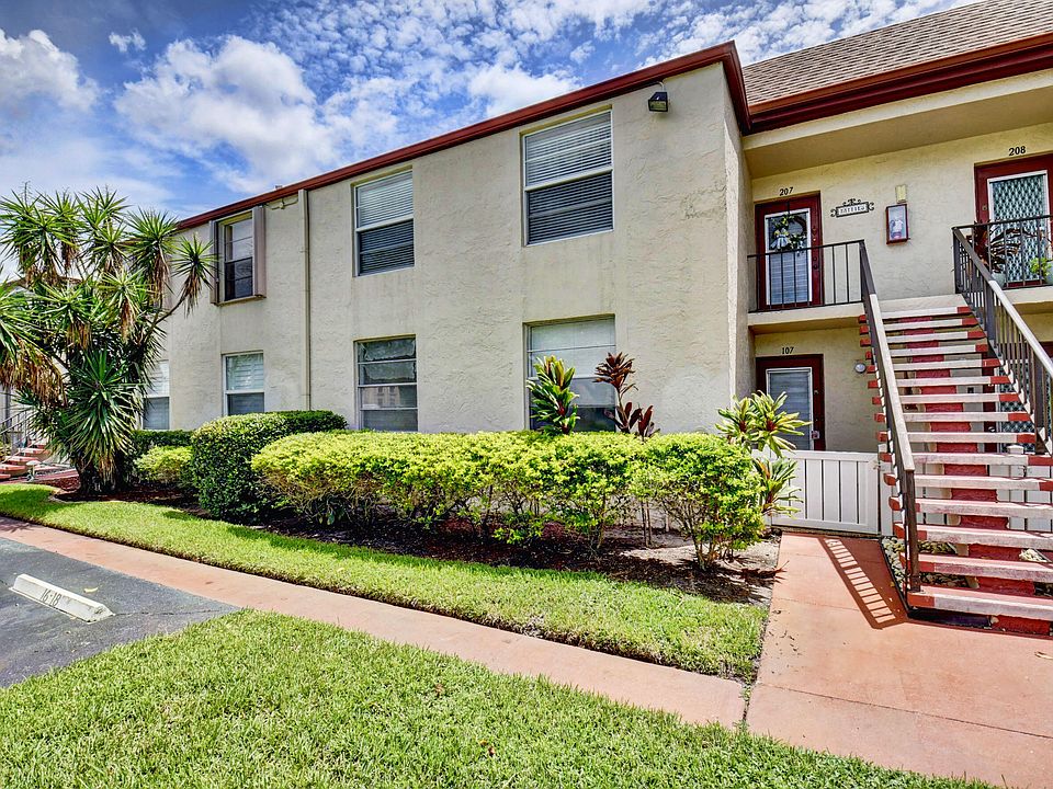 1st image of 16 Willowbrook Lane #107