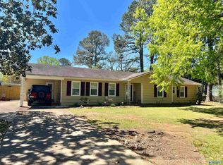 2413 Stratford Rd SE, Decatur, AL 35601