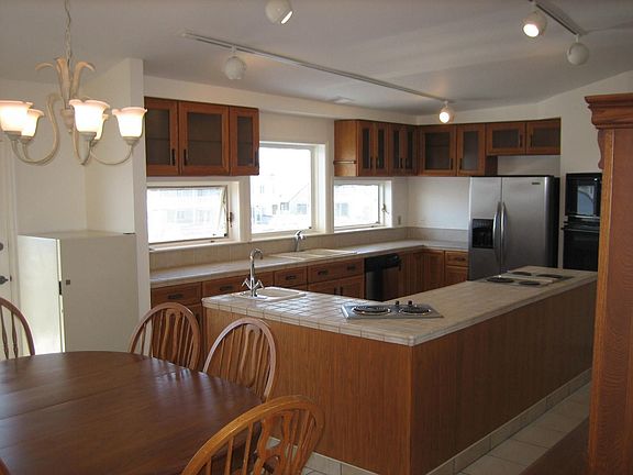 Center Island Kitchen