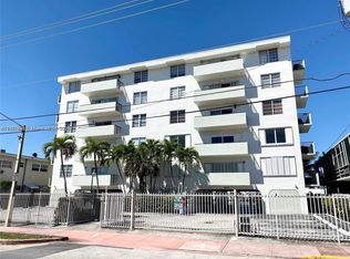 8024 Tatum Waterway Dr APT 4D, Miami Beach, FL 33141