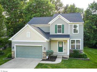 100 Rotili Ln, Akron, OH 44321