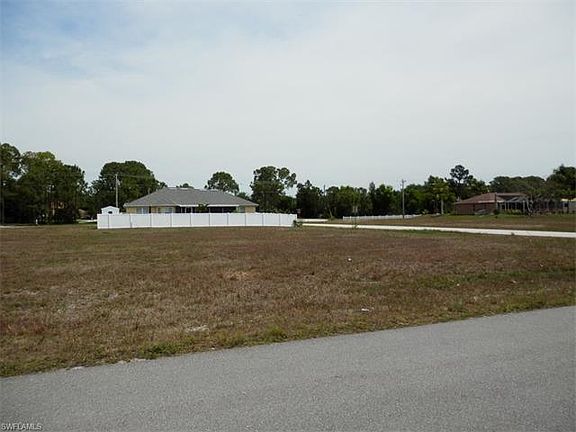 5th image of 533 NE 31st Ter