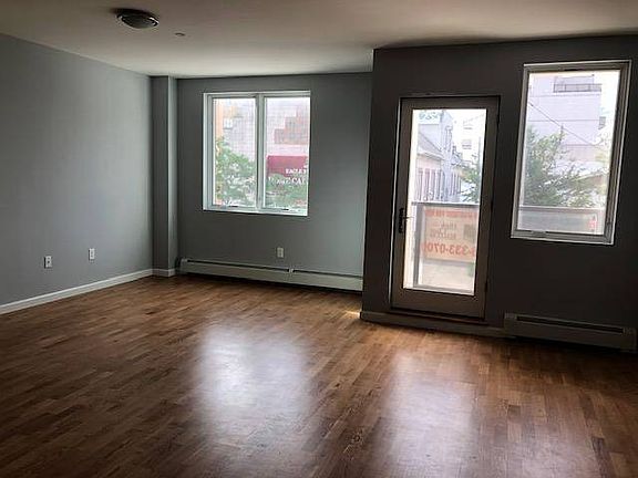 2nd image of 422 Ocean View Ave APT 503
