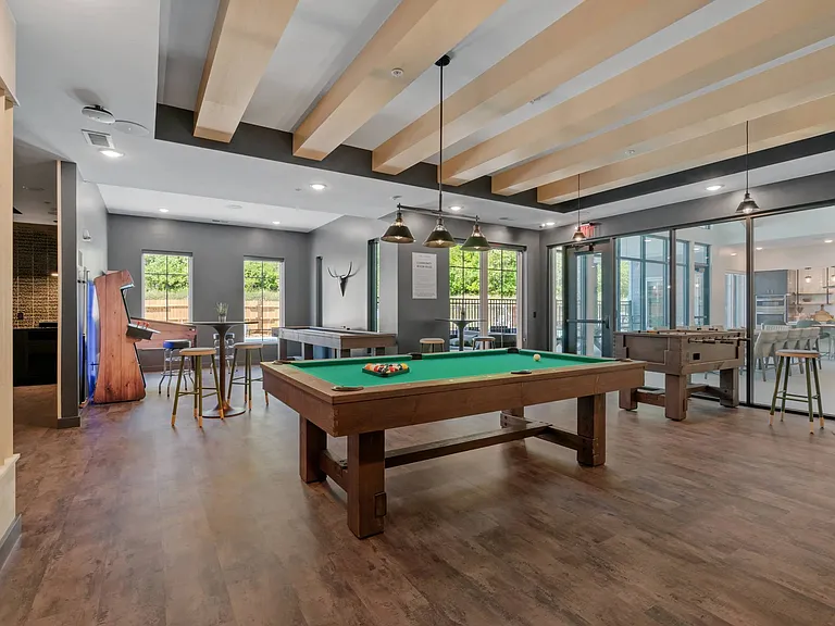 The Lodge at Overland — Photo 39