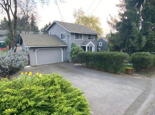 3922 SW Troy St, Portland, OR 97219