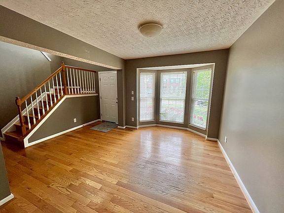 4th image of 1113 Rivermeade Dr