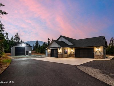 5864 W Twin Lakes Rd, Rathdrum, ID, 83858