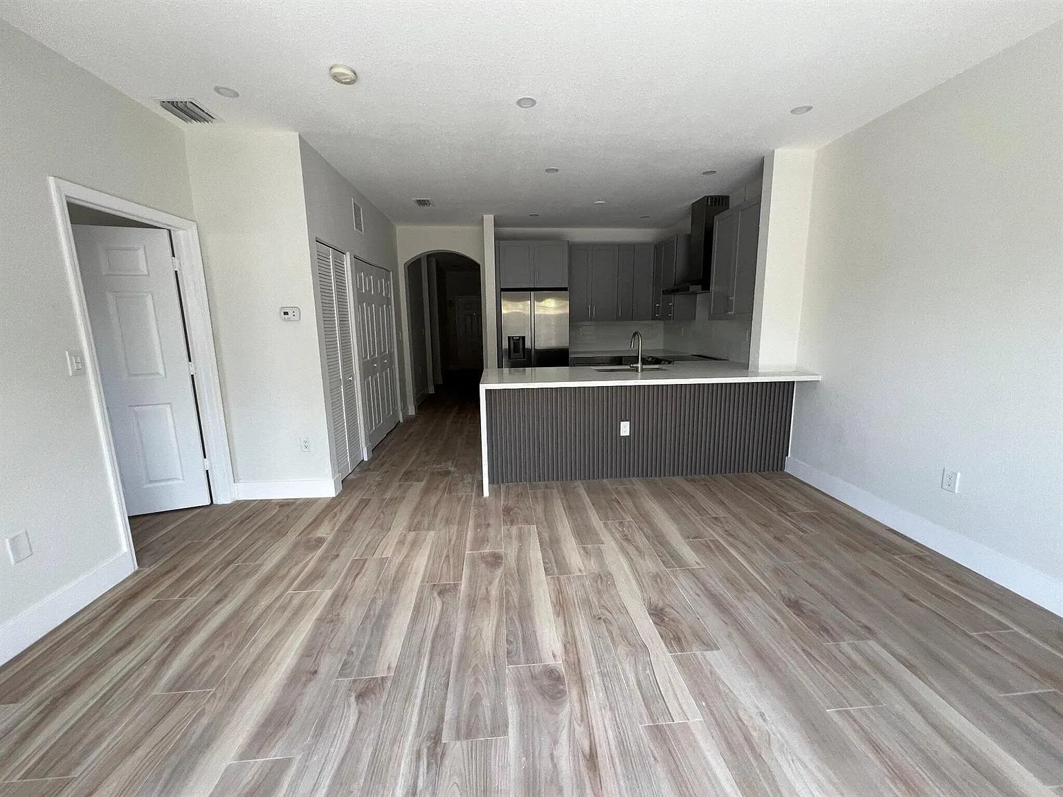 3 bed, 2.0 bath, $2,800 — Photo 4