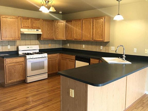 3rd image of 4838 Sycamore Dr