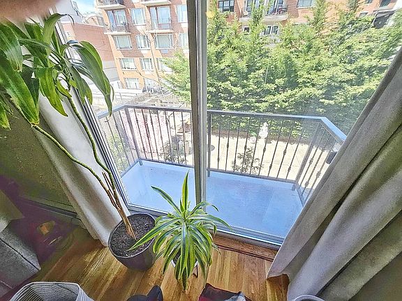 3rd image of 26-26 29th St #2R