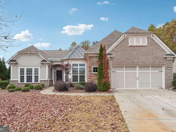 6969 Cherry Blossom Ln, Hoschton, GA 30548