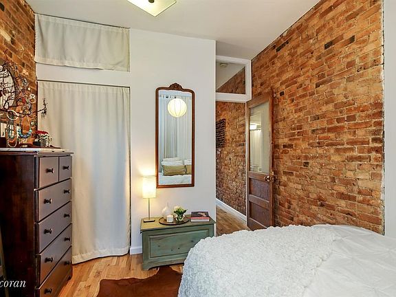 5th image of 786 Washington Ave APT 3FR