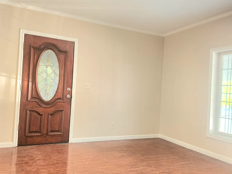 201 S Benton Way #1 — Photo 1