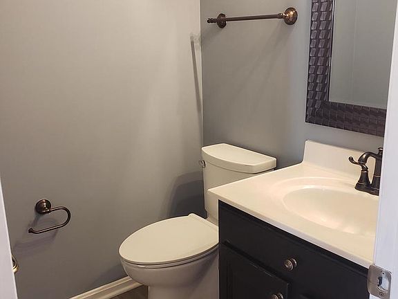 4th image of 22222 Chesapeake Ln