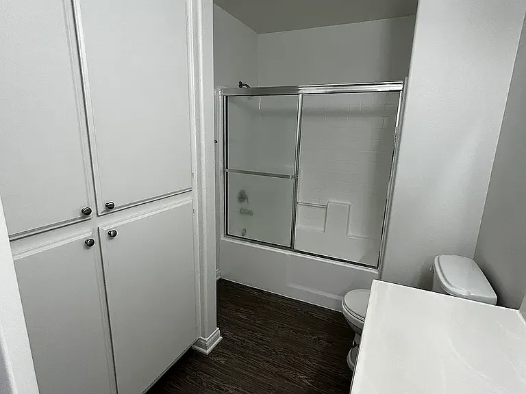 14359 Haynes St #5 — Photo 12