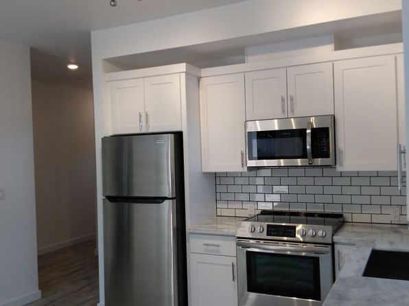 8513 244th St SW UNIT 101