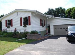 4 Red Wing Ln, Horseheads, NY