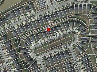 28 Spring Lake Cir, Savannah, GA 31407