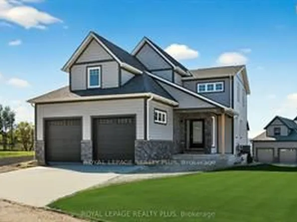 10 Magazine St, Penetanguishene, ON L9M 0W6