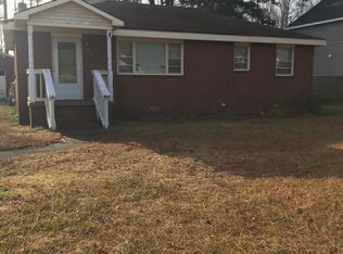 2833 Flag Rd, Chesapeake, VA 23323