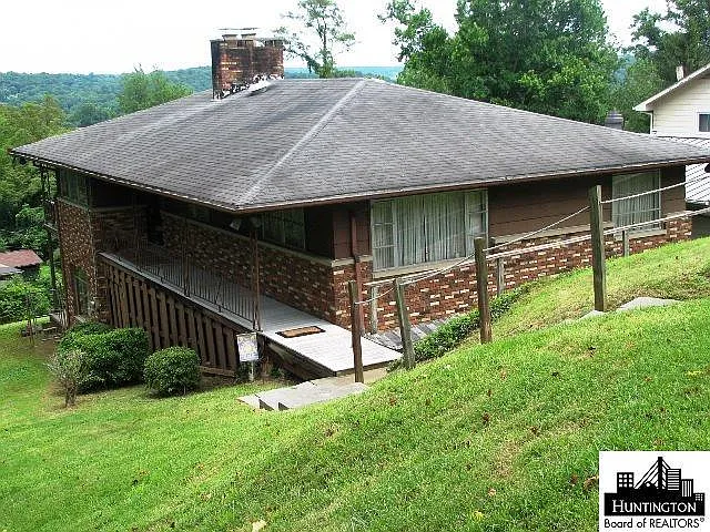 430 Grand Blvd photo 1