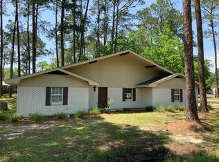 34 Charlton Rd, Hazlehurst, GA 31539
