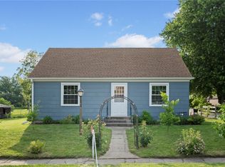 618 45th Ave, Amana, IA 52203