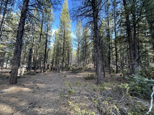 90 W Mammoth View Dr, Hatch, UT 84735