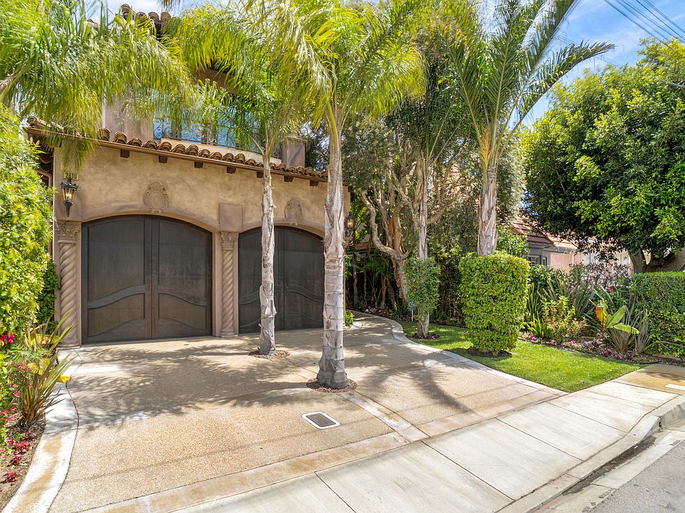 2610 Maple - Street View