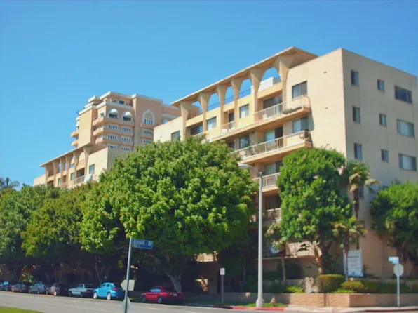 Burton Plaza, 9005 Burton Way #15-504, Los Angeles, CA 90048