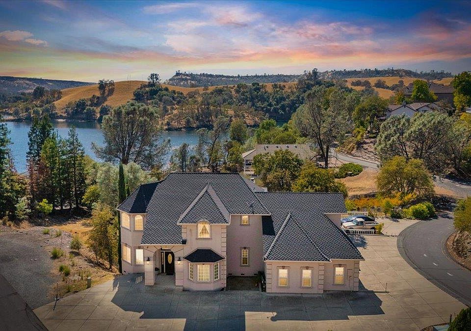 1st image of 294 Sunrise Rd #2