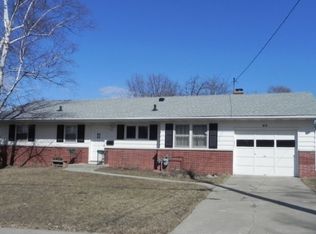 513 Piper Dr, Madison, WI 53711