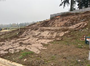 16092 Serres Farms Way #51, Oregon City, OR 97045