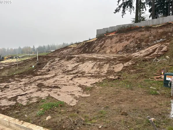 16092 Serres Farms Way #51, Oregon City, OR 97045